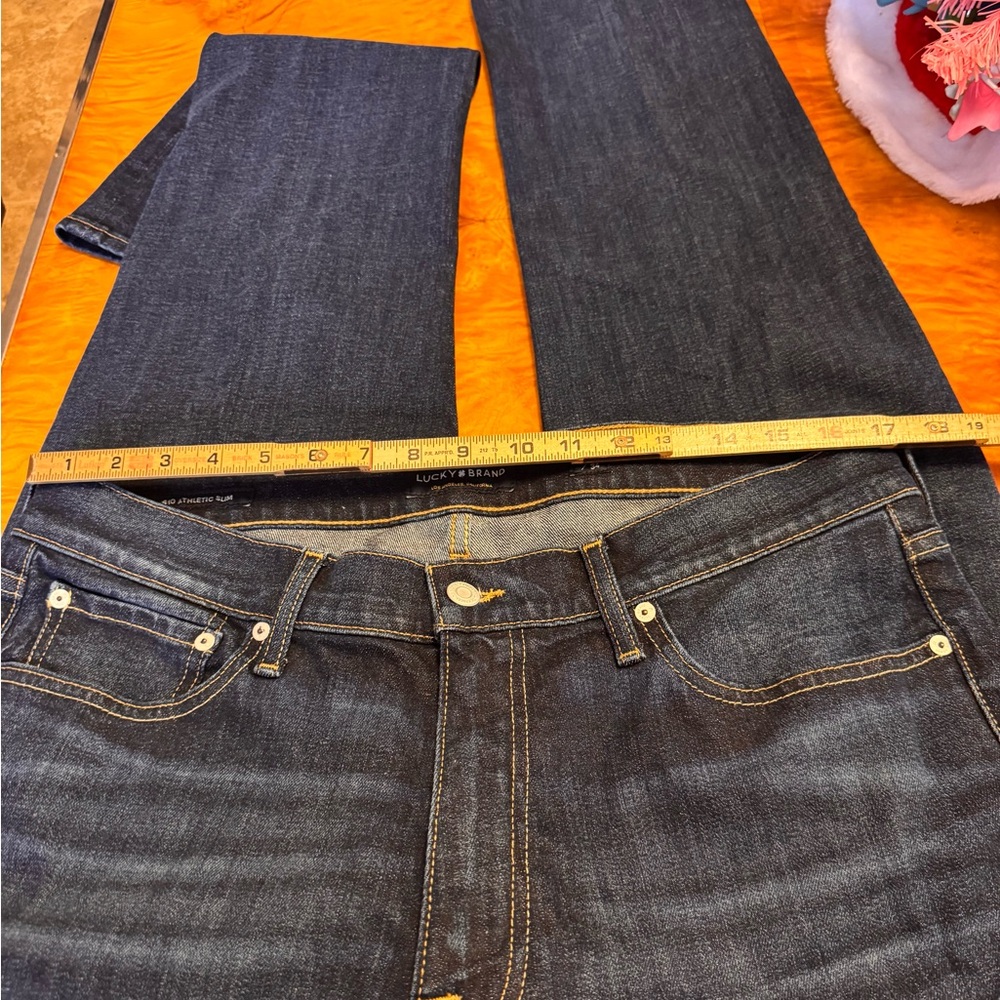 Lucky Brand 410 Athletic Slim Men's Blue Jeans 36 X 34 - Picture 6 of 11